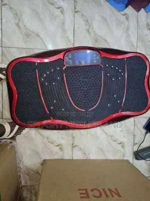 جهاز الاهتزاز الرياضي Vibration Plate 8